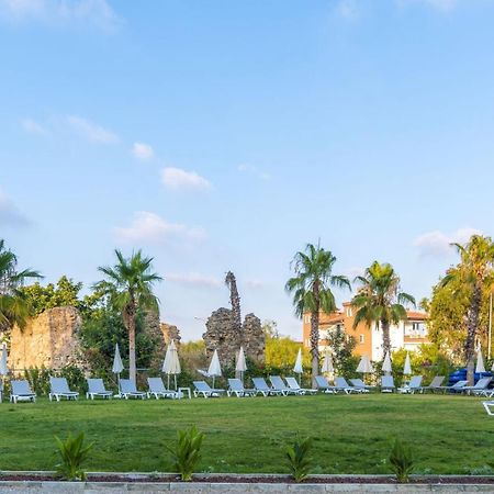 Side Square Hotel Ngoại thất bức ảnh