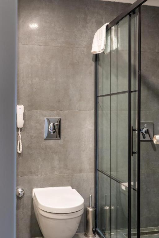 Side Square Hotel Ngoại thất bức ảnh