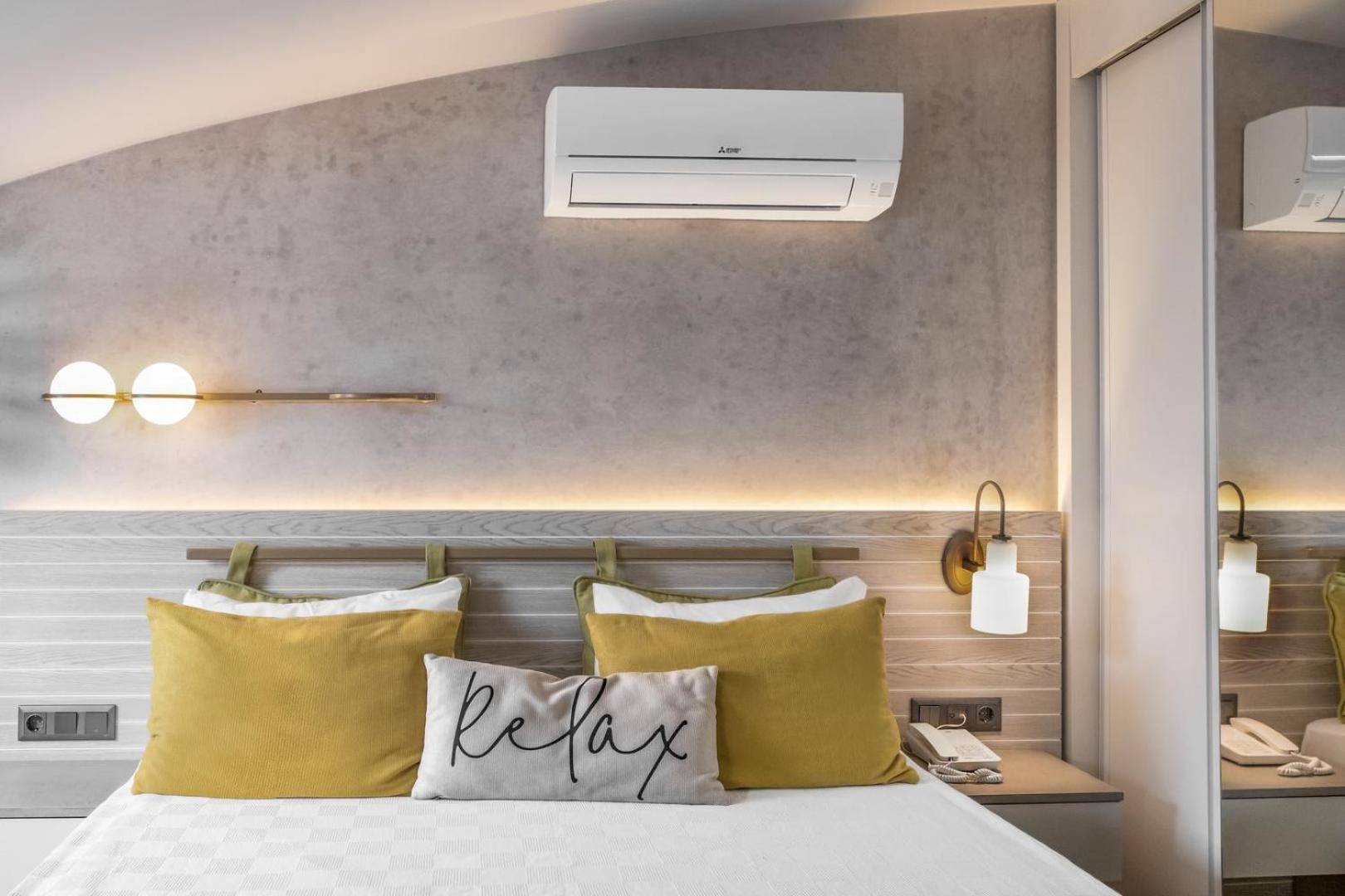 Side Square Hotel Ngoại thất bức ảnh